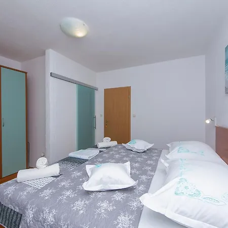 Noa With Sea View Apartamento Brela